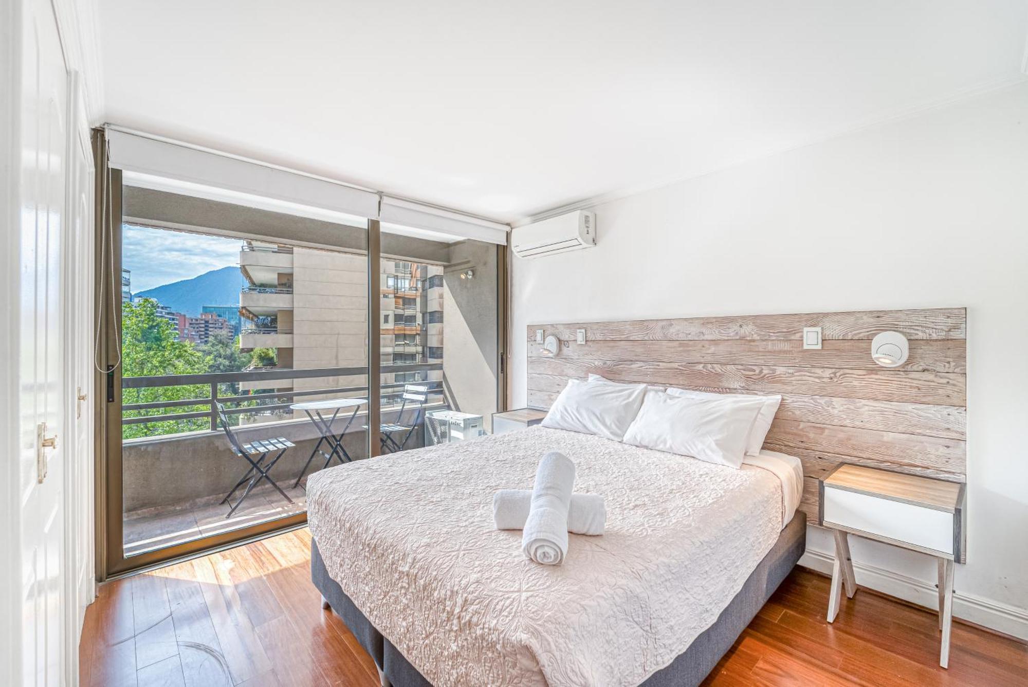 Vitacura Grove Apartamento *